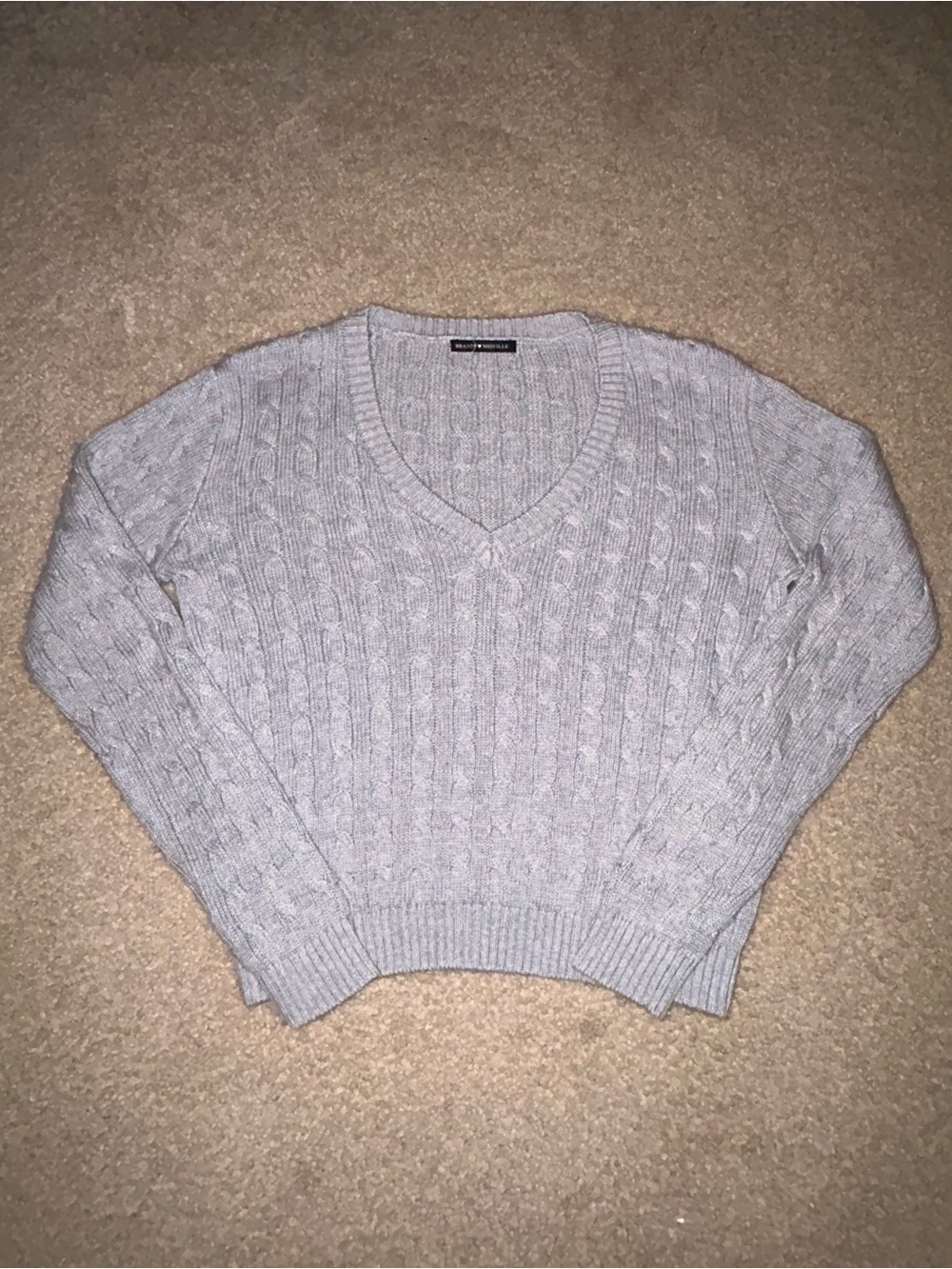 Brandy Melville V-Neck Cable Knit Sweater - Light Gray